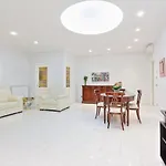 Luxury 2 Bed Flat - Close To Vatican