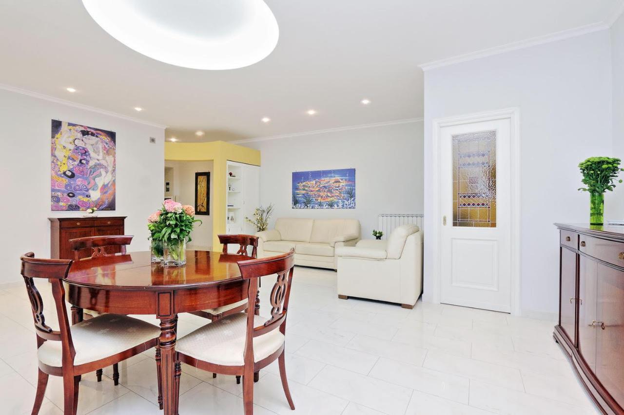 Luxury 2 Bed Flat - Close To Vatican *